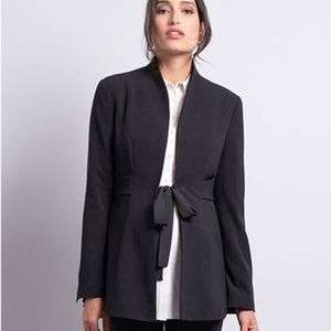 Black tailored maternity blazer